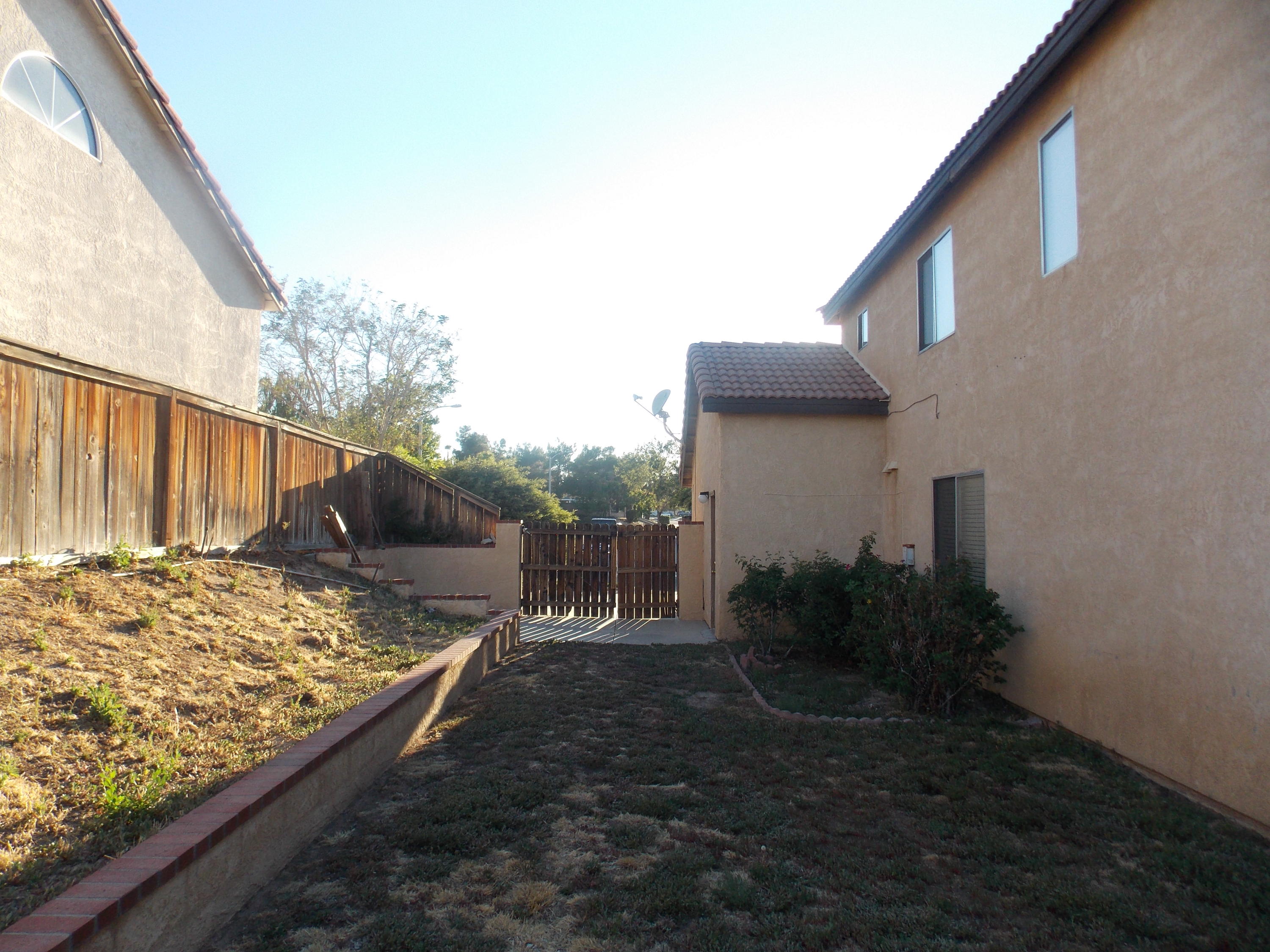 38702 Juniper Tree Road Palmdale, CA 93551 - Photo 14 of 26 DSCN7737