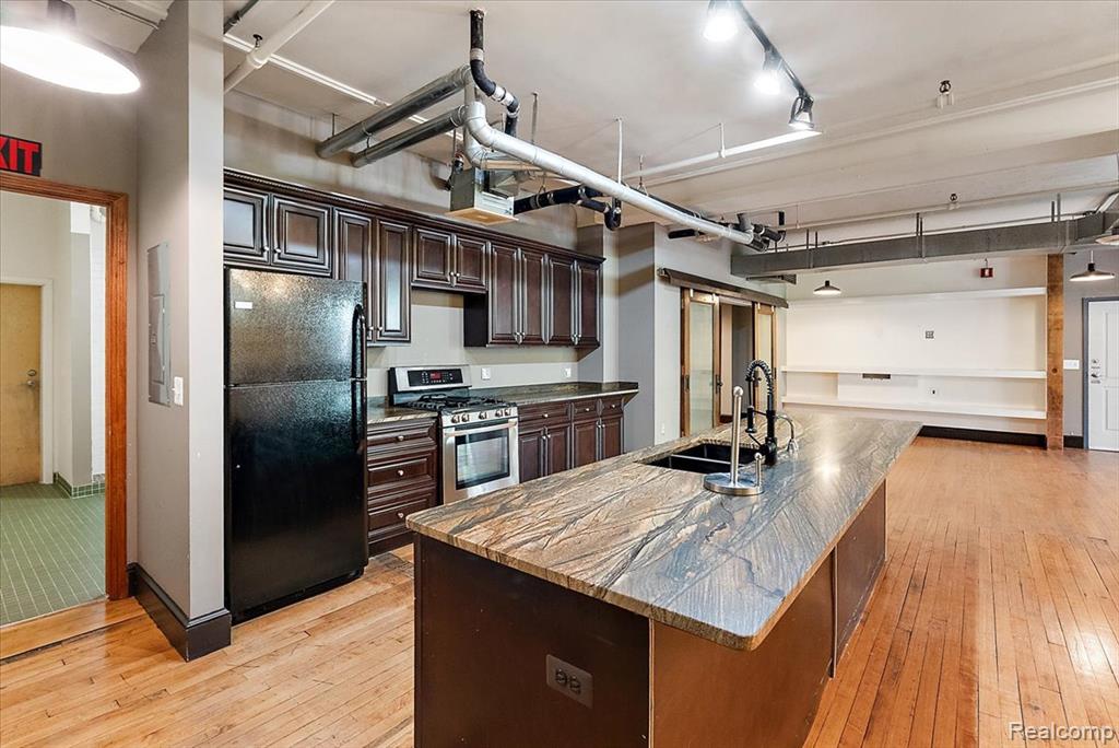 1250 Library Street, Unit 31 Detroit, MI 48226 - Photo 9 of 24