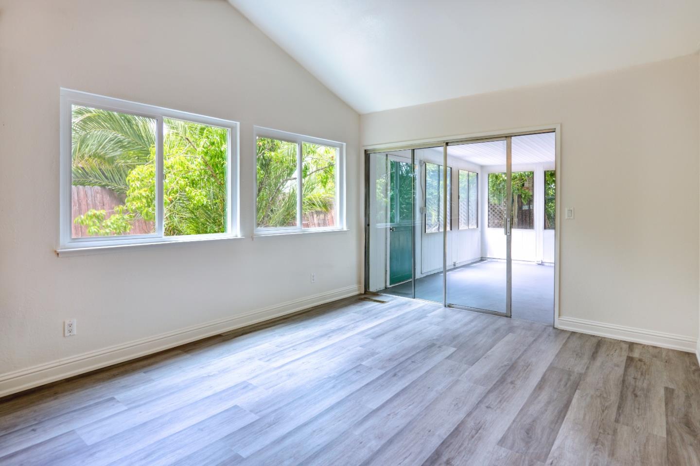 136 Dutch Flat Road Vallejo, CA 94589 - Photo 16 of 24