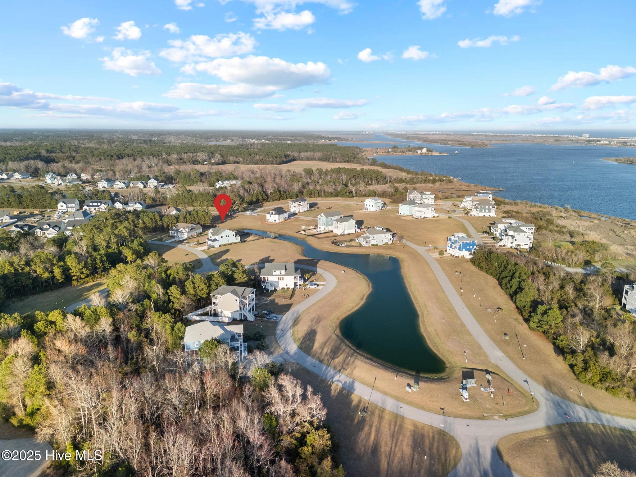 817 Sweetgrass Street Holly Ridge, NC 28445 - Photo 4 of 72 REMOTE TO DAY DOCKS AND INTRACOASTAL WATERWAY.