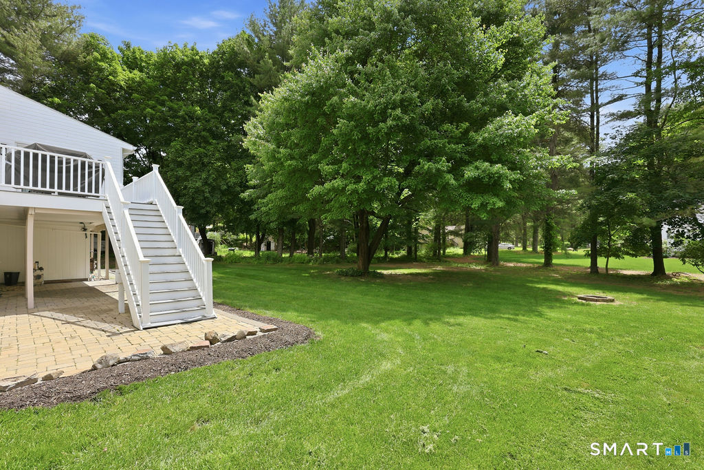 36 Banks Road Simsbury, CT 06092 - Photo 8 of 10