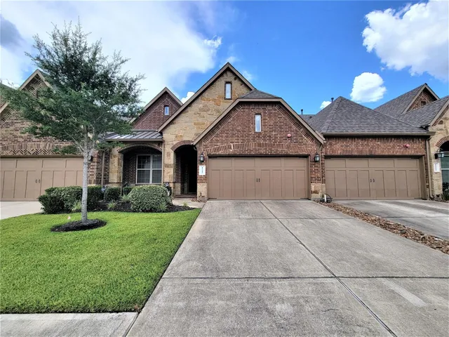 $2,650 | 15347 Westland Gate Drive, Conroe, TX 77384