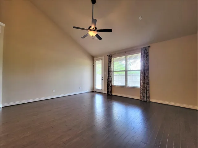 $2,650 | 15347 Westland Gate Drive, Conroe, TX 77384