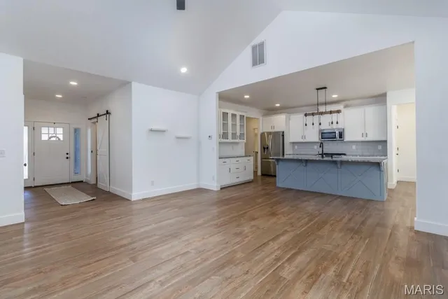 $389,000 | 2505 Candlebark Lane, Lebanon, MO 65536