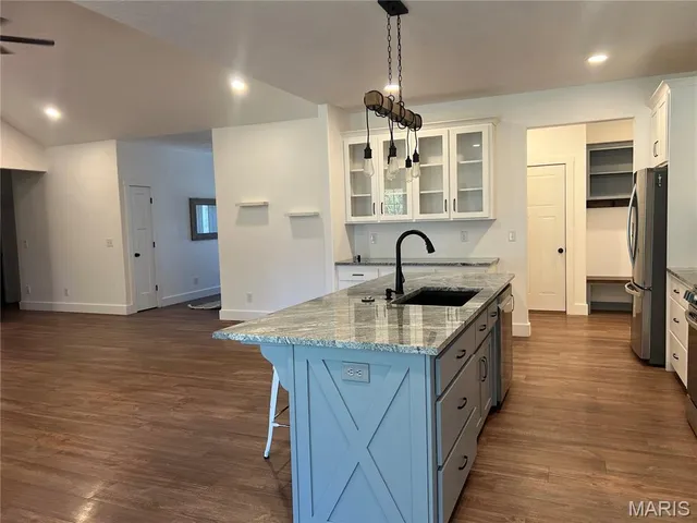 $389,000 | 2505 Candlebark Lane, Lebanon, MO 65536