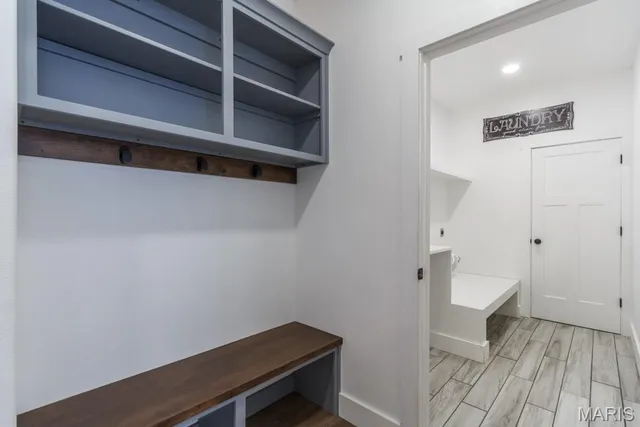 $389,000 | 2505 Candlebark Lane, Lebanon, MO 65536