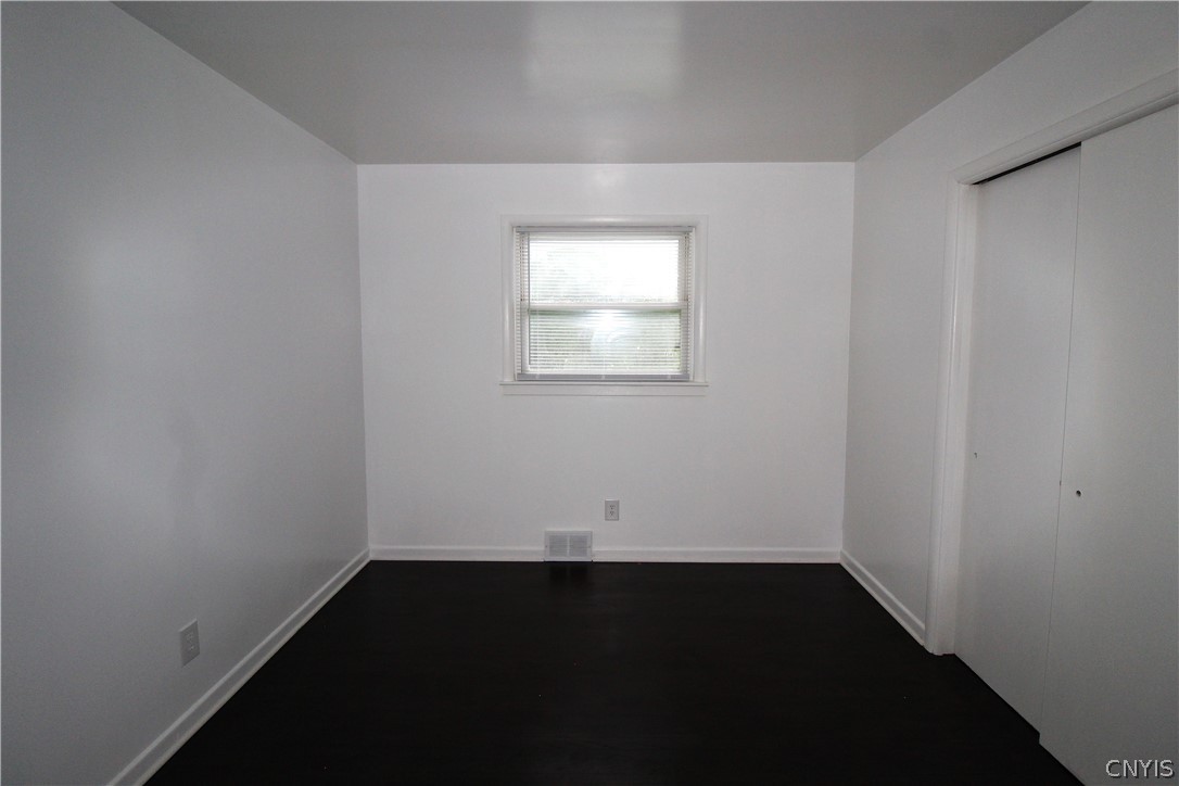 24 Forest Road New Hartford, NY 13501 - Photo 15 of 50