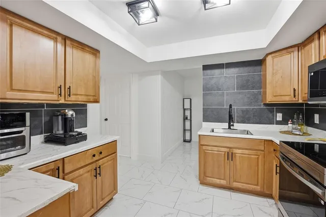 $579,000 | 6599 Northwest 1st Street, Margate, FL 33063