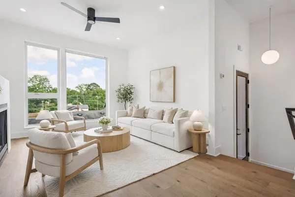 $4,900 | 1570 Flat Shoals Road Southeast, Unit 7, Atlanta, GA 30316