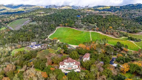$2,950,000 | 405 London Way, Sonoma, CA 95476