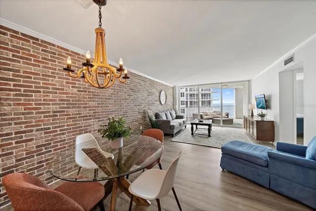 $595,000 | 1770 Benjamin Franklin Drive, Unit 704, Sarasota, FL 34236