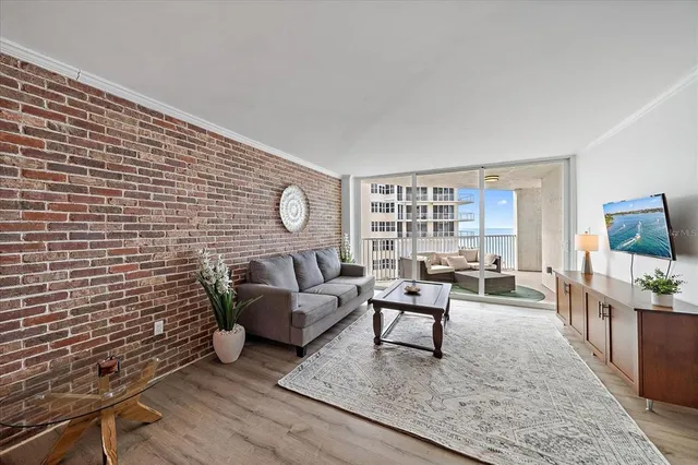 $595,000 | 1770 Benjamin Franklin Drive, Unit 704, Sarasota, FL 34236