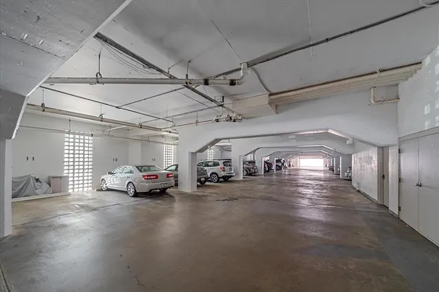 $595,000 | 1770 Benjamin Franklin Drive, Unit 704, Sarasota, FL 34236