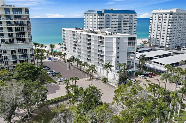 $595,000 | 1770 Benjamin Franklin Drive, Unit 704, Sarasota, FL 34236