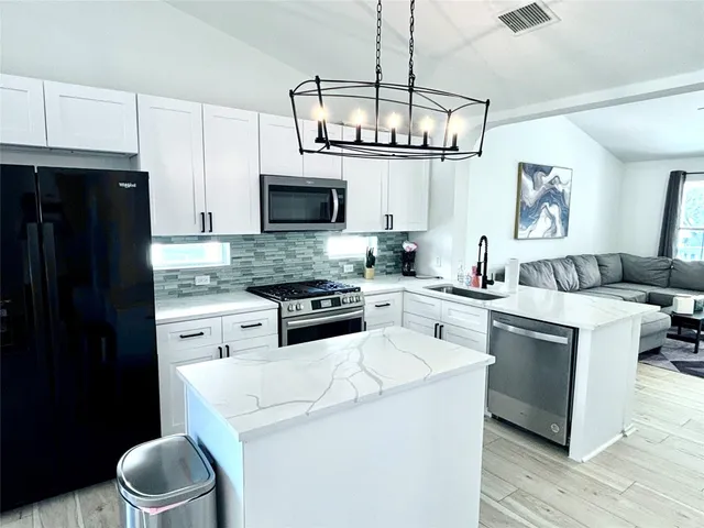 $2,050 | 208 Gila Cliff Drive, Pflugerville, TX 78660