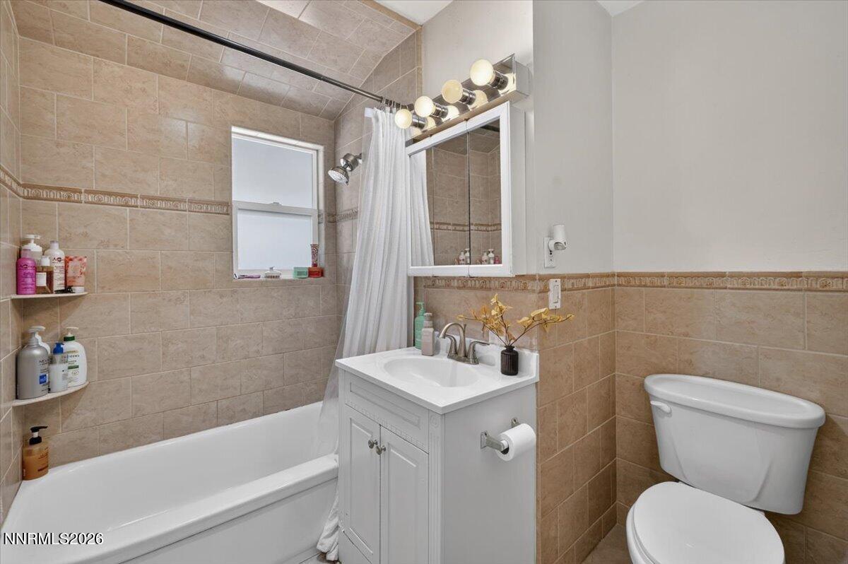 1090 Kings Row Reno, NV 89503 - Photo 20 of 34 20-DSC_4181