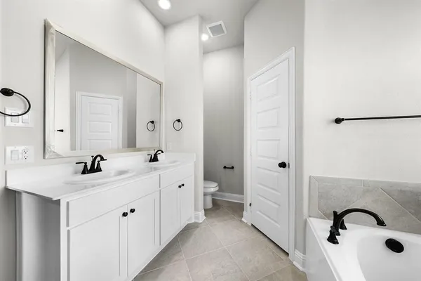 $332,720 | 3800 Arrowchop Drive, Caddo Mills, TX 75135
