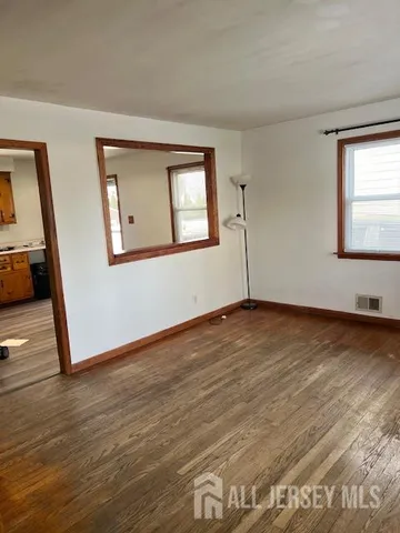 $499,999 | 25 March Place, Fords, NJ 08863