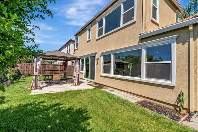 $799,888 | 1798 Ponderosa Drive, Tracy, CA 95376