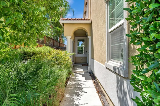 $799,888 | 1798 Ponderosa Drive, Tracy, CA 95376