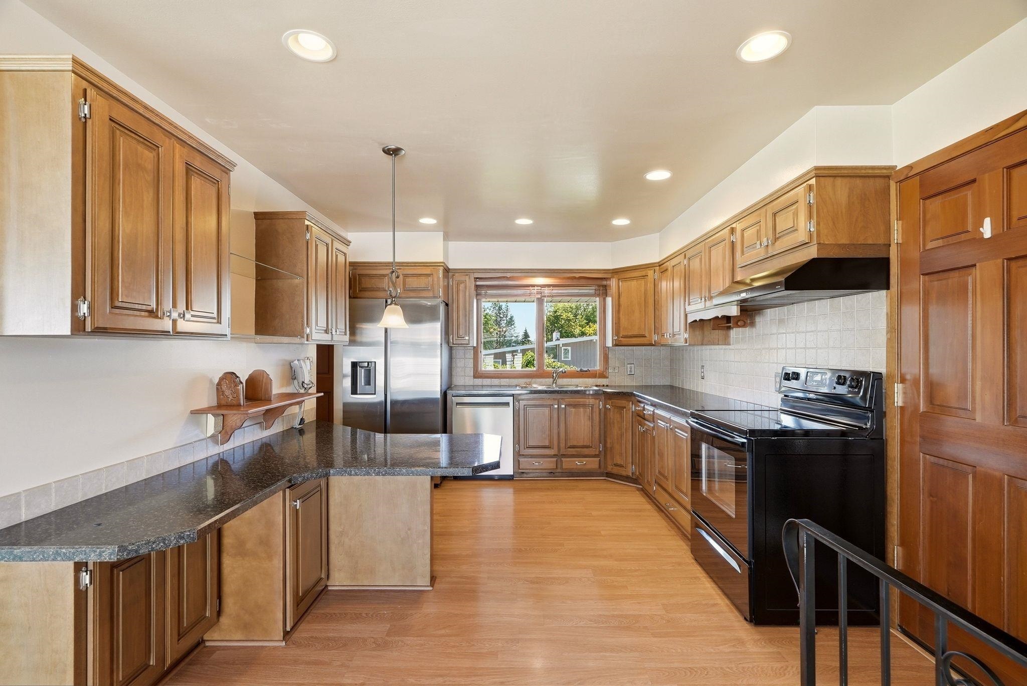 6414 North Fleming Street Spokane, WA 99208 - Photo 10 of 37