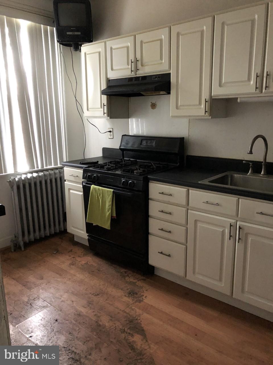 607 Marlyn Road Philadelphia, PA 19151 - Photo 11 of 17