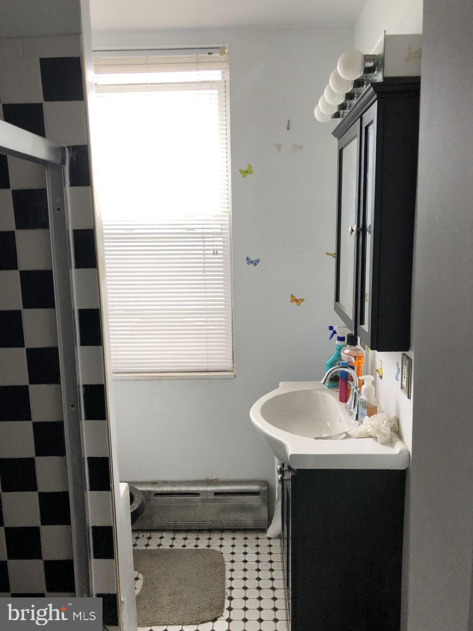 607 Marlyn Road Philadelphia, PA 19151 - Photo 14 of 17