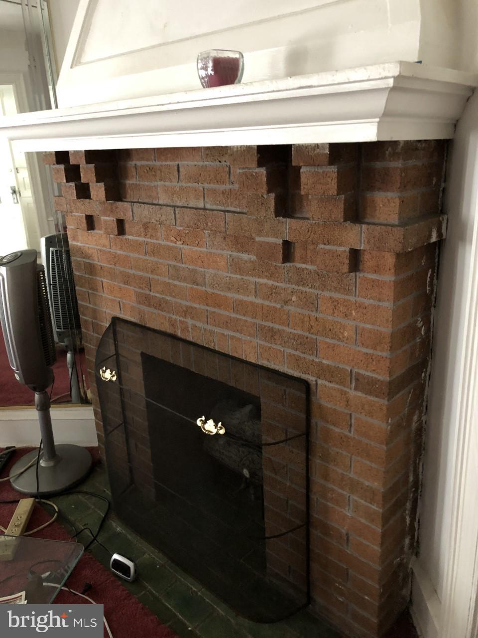 607 Marlyn Road Philadelphia, PA 19151 - Photo 6 of 17