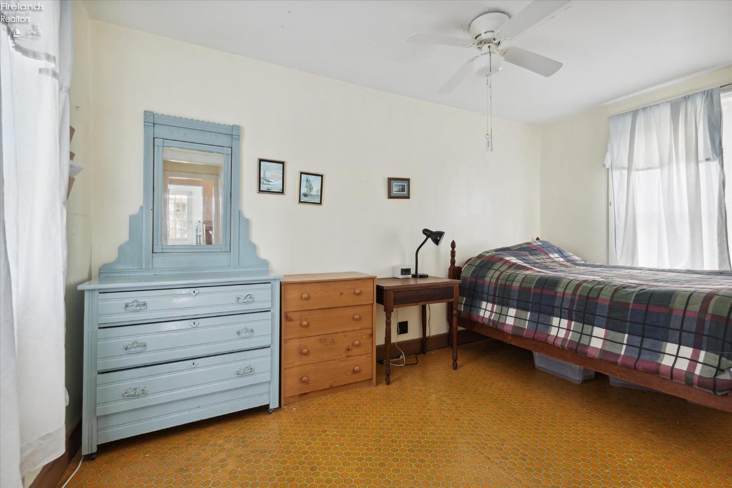 155 Chapman Road Put In Bay, OH 43456 - Photo 13 of 61 Gallery Image 13