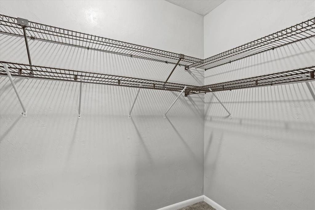 1110 Southwest 19th Place Gainesville, FL 32601 - Photo 18 of 38