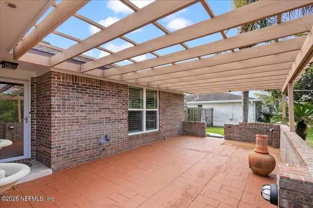 a view of livingroom with seating space