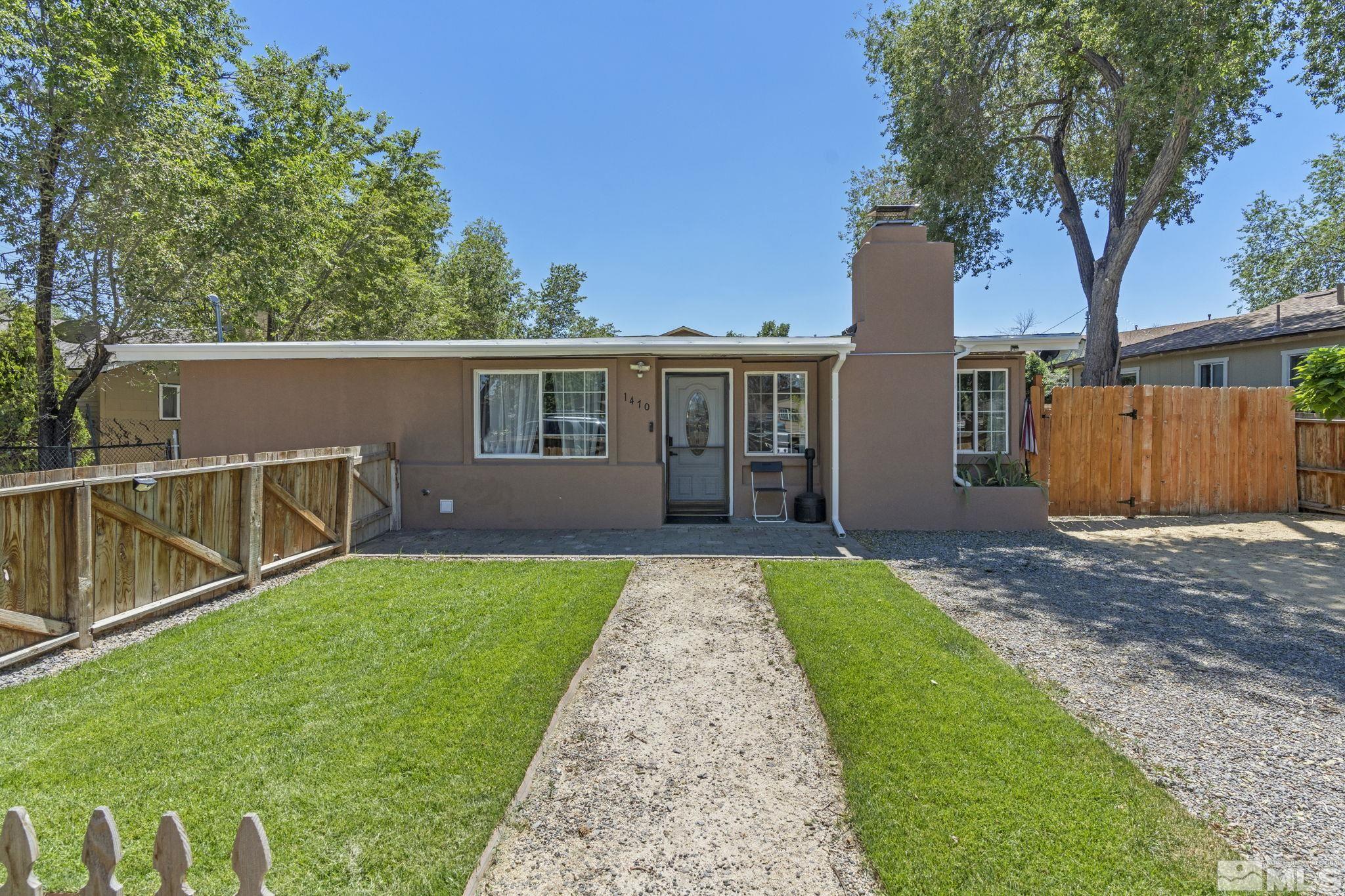 1470 Riley Avenue Reno, NV 89502 - Photo 2 of 31 Photo 2