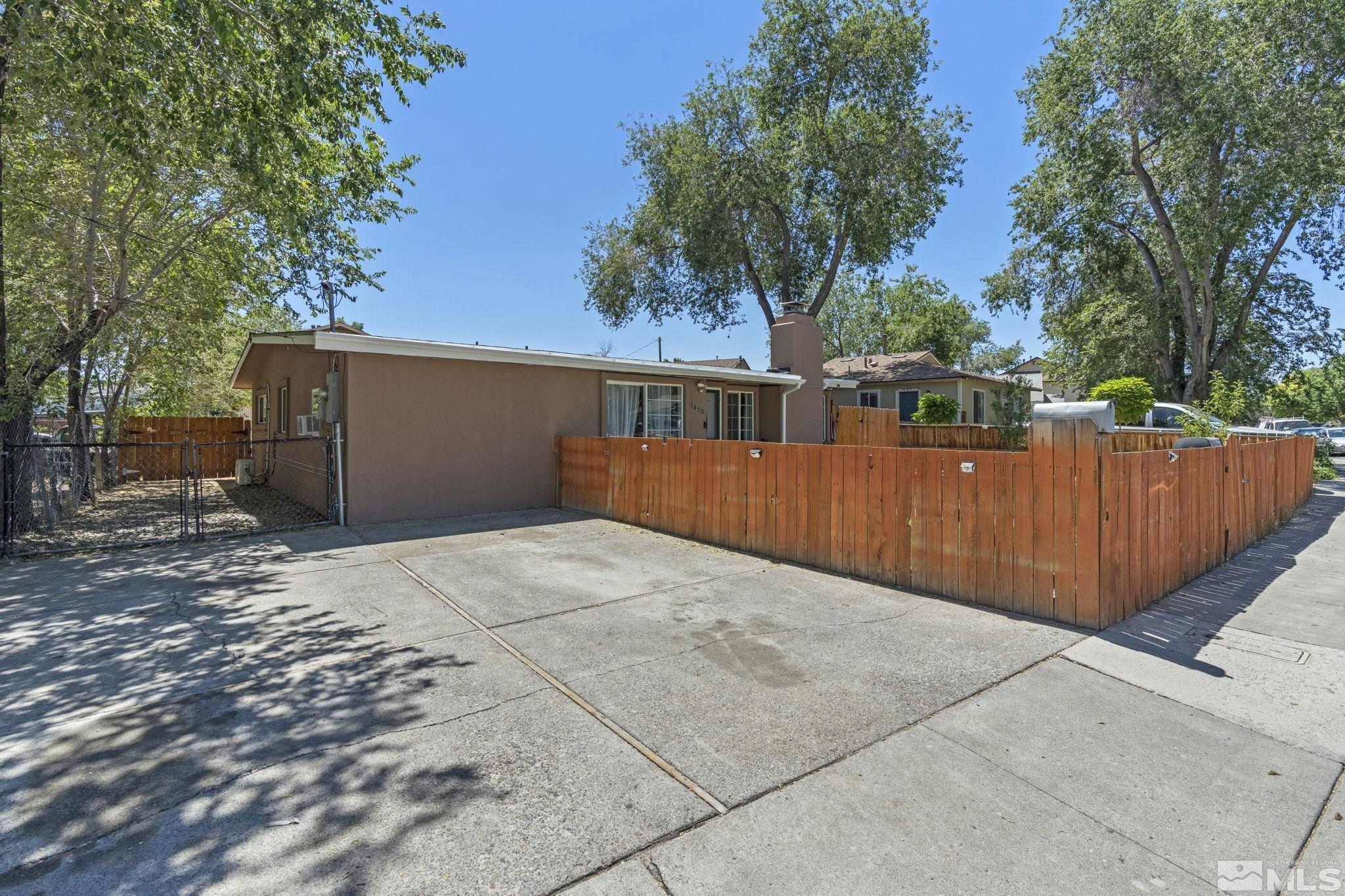 1470 Riley Avenue Reno, NV 89502 - Photo 21 of 31 Photo 23