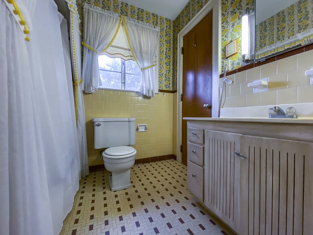 601 North Trinity Street Geneva, AL 36340 - Photo 20 of 31