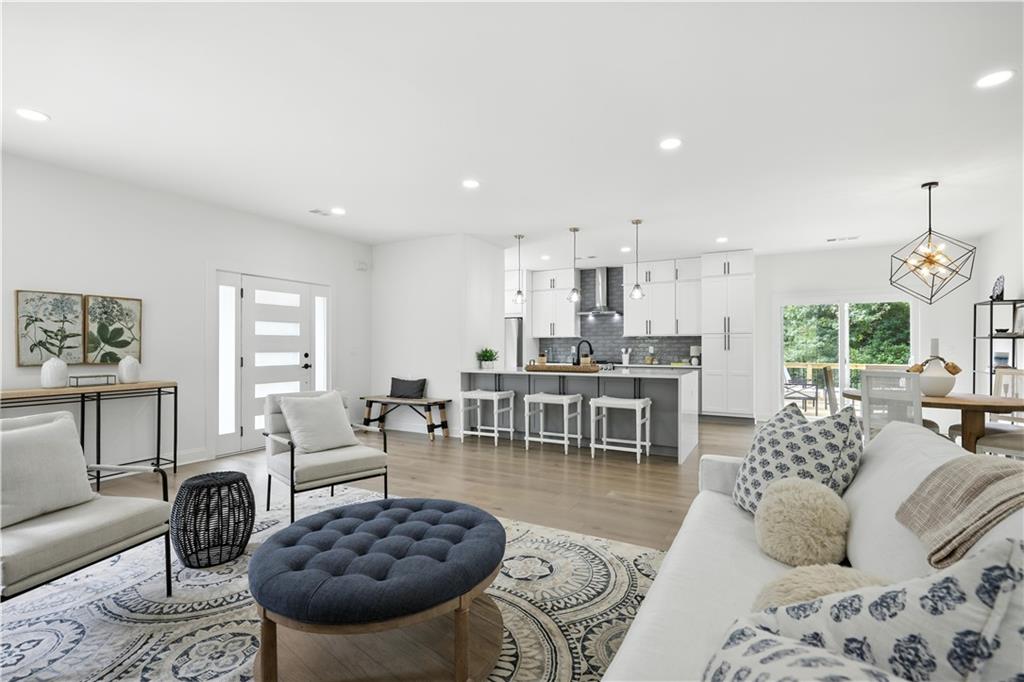 2048 Sugar Pike Road Woodstock, GA 30188 - Photo 9 of 33