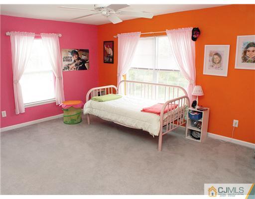 14 Rue Chagall Somerset, NJ 08873 - Photo 11 of 14 Gallery Image 11