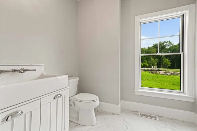 $3,200,000 | 105 Princess Pine Drive, East Greenwich, RI 02818