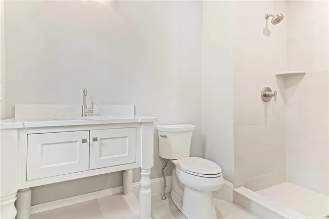 $3,200,000 | 105 Princess Pine Drive, East Greenwich, RI 02818