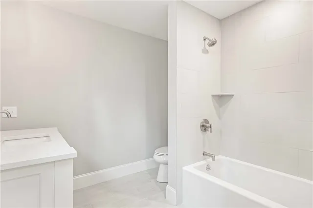 $3,200,000 | 105 Princess Pine Drive, East Greenwich, RI 02818