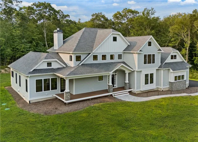 $3,200,000 | 105 Princess Pine Drive, East Greenwich, RI 02818