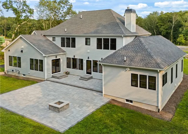 $3,200,000 | 105 Princess Pine Drive, East Greenwich, RI 02818