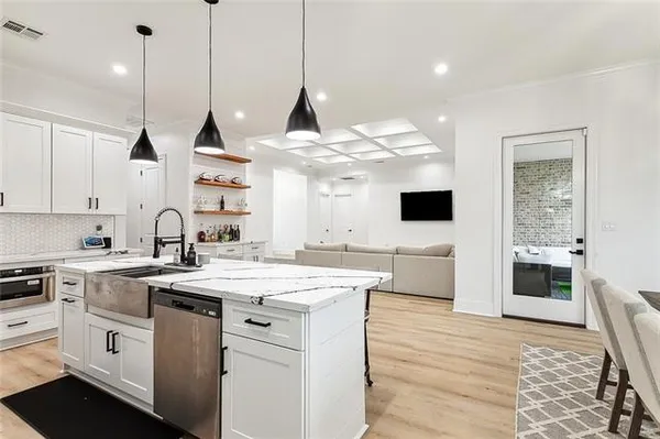 $459,999 | 286 Lowe Street, Hahnville, LA 70057