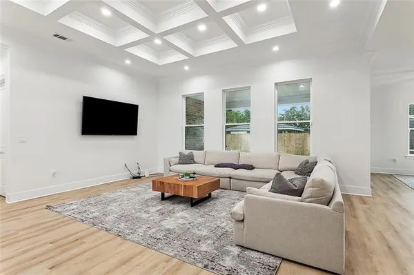 $459,999 | 286 Lowe Street, Hahnville, LA 70057