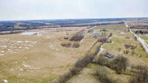 $2,600,000 | 22305 P Highway, Weston, MO 64098