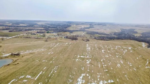 $2,600,000 | 22305 P Highway, Weston, MO 64098