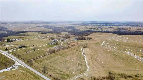 $2,600,000 | 22305 P Highway, Weston, MO 64098