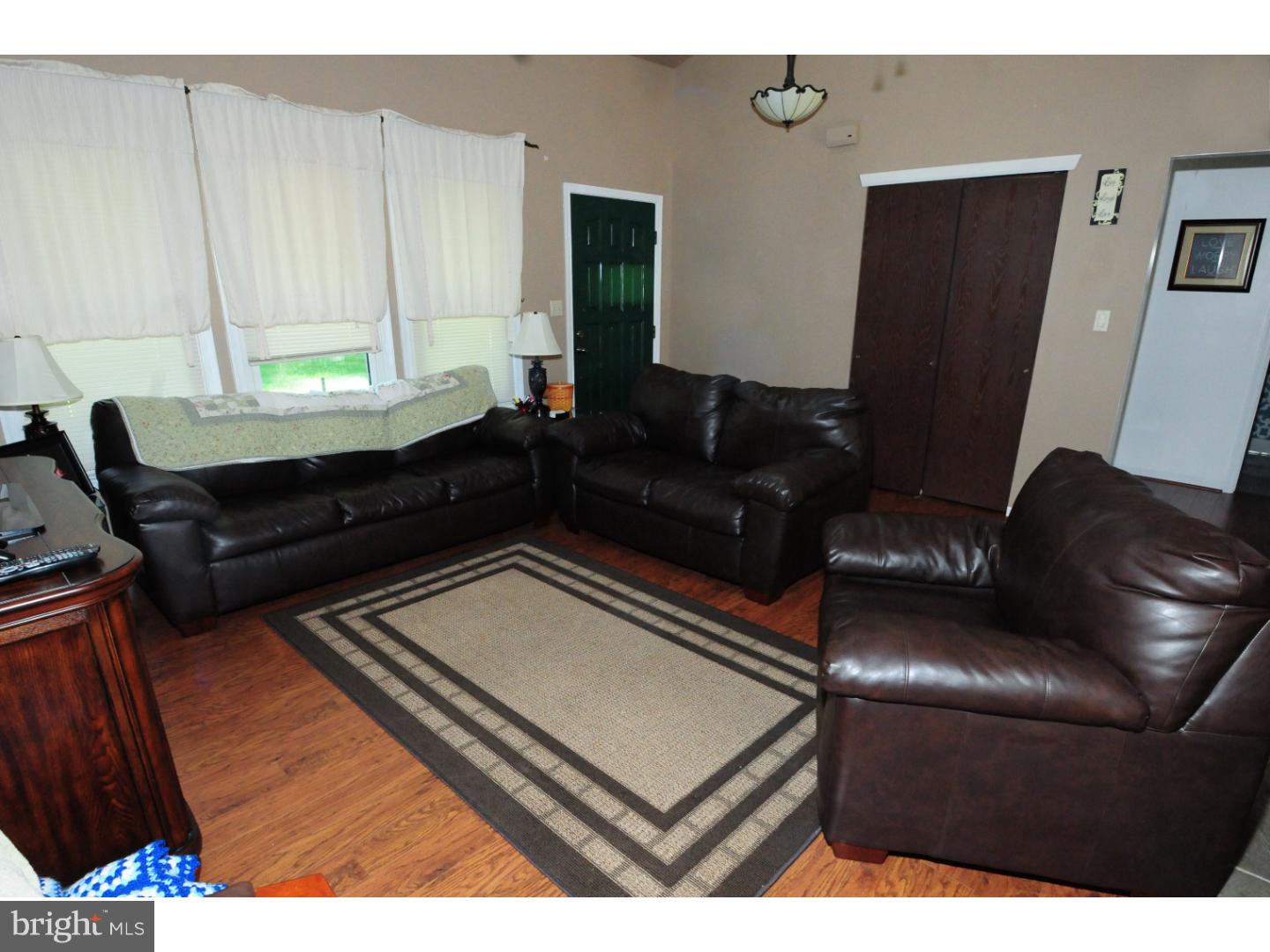 1005 Rill Road Reading, PA 19606 - Photo 3 of 25 Gallery Image 3