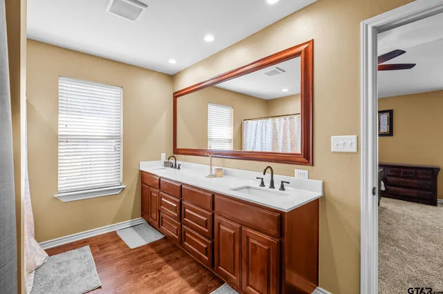 $450,000 | 4000 Winding Way, Longview, TX 75605