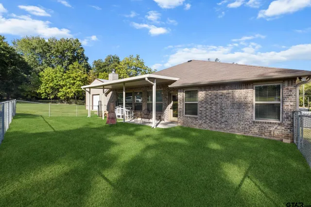 $450,000 | 4000 Winding Way, Longview, TX 75605