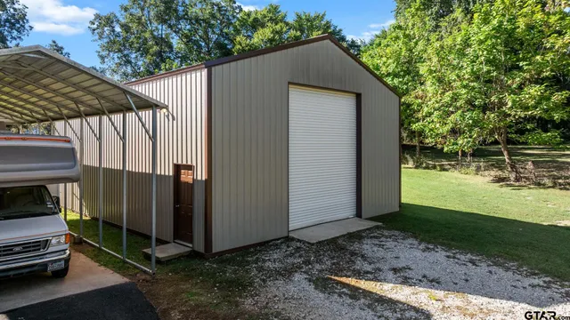 $450,000 | 4000 Winding Way, Longview, TX 75605